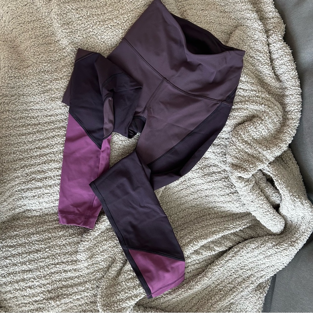 Lulu leggings size 2